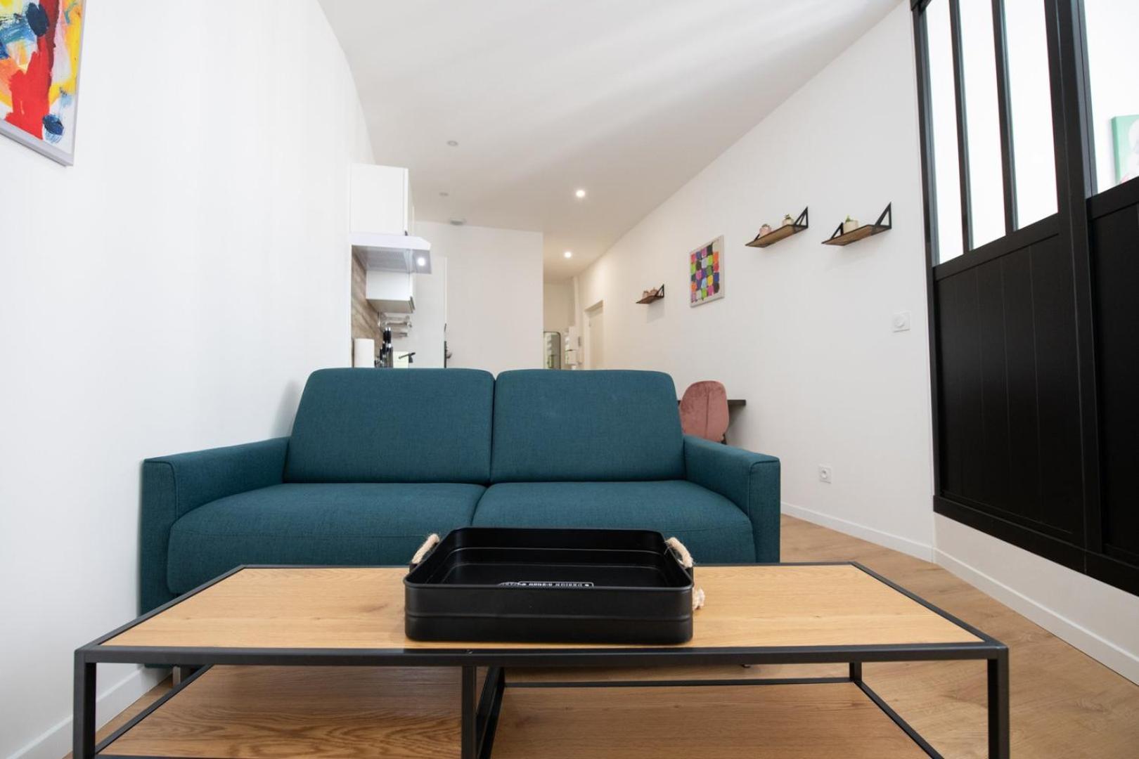 L'Arty - Tres Joli Studio Moderne Place Valmy Лион Экстерьер фото